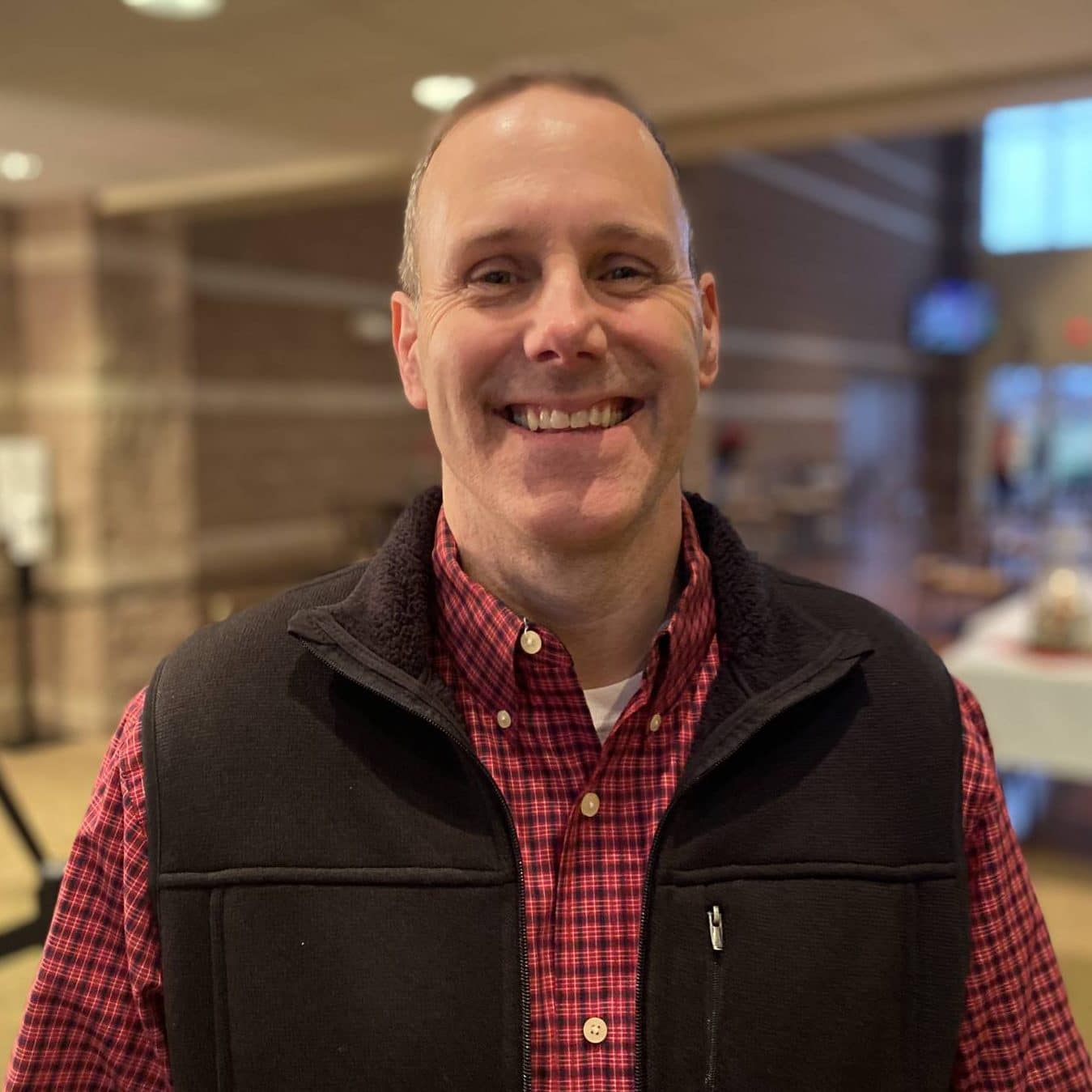 Scott Nieveen — Warsaw Community Church